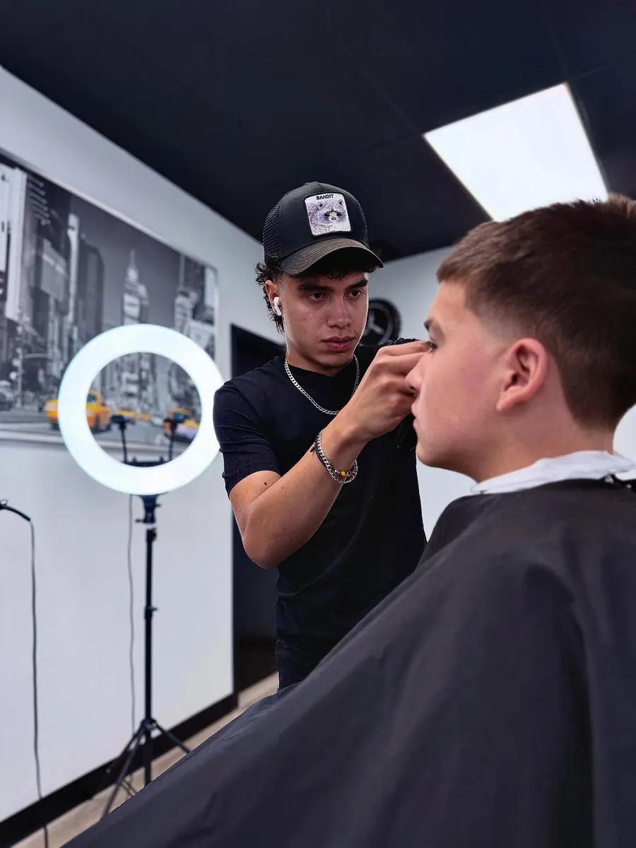 Mejía fade haircut at AABlendz Studio, Calgary barbershop